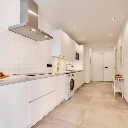 Apartment Beachside Newly Renovated - Globales *